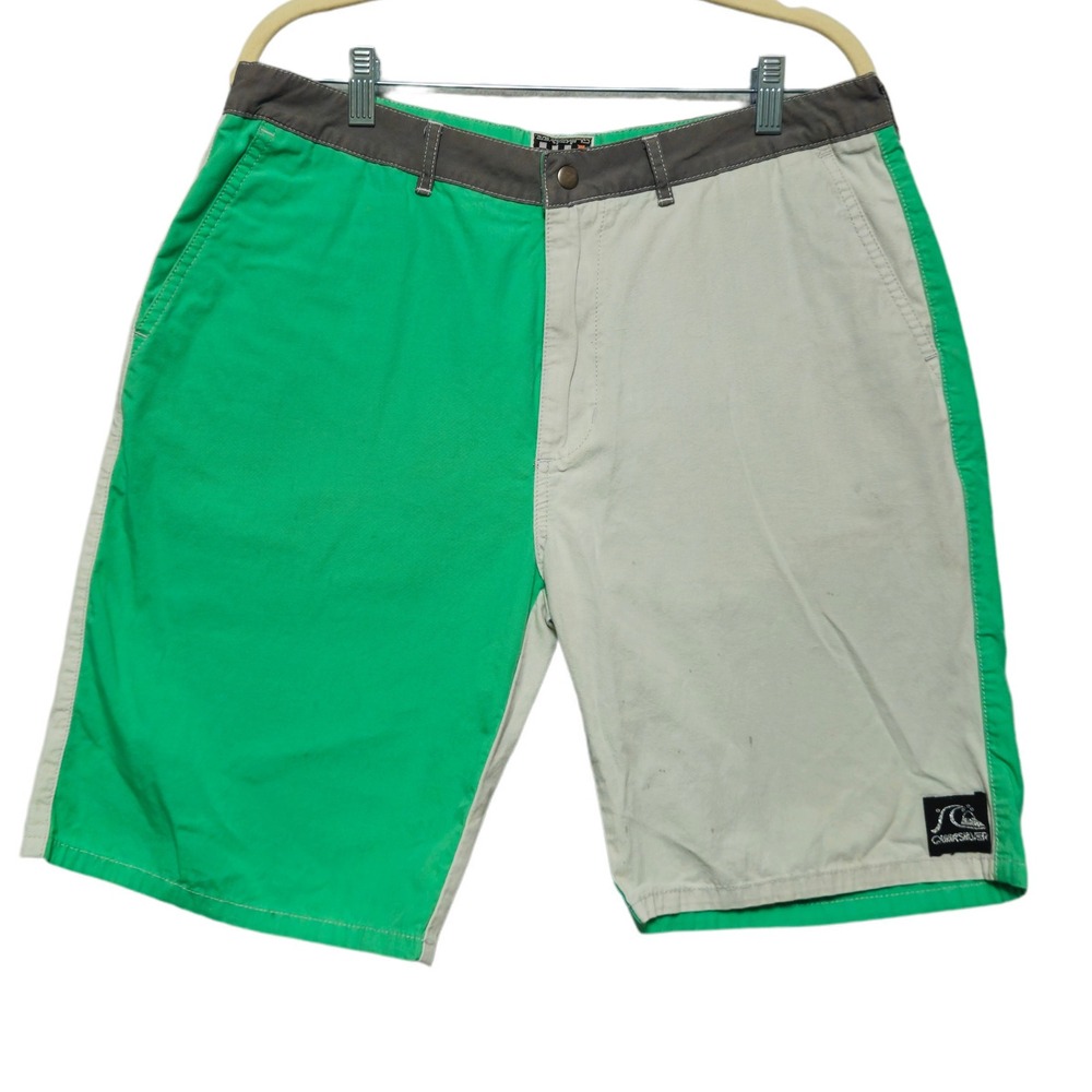 QUIKSILVER Rare Vintage Board Shorts Mens 32 Green Gray Colorblock Surf Swim